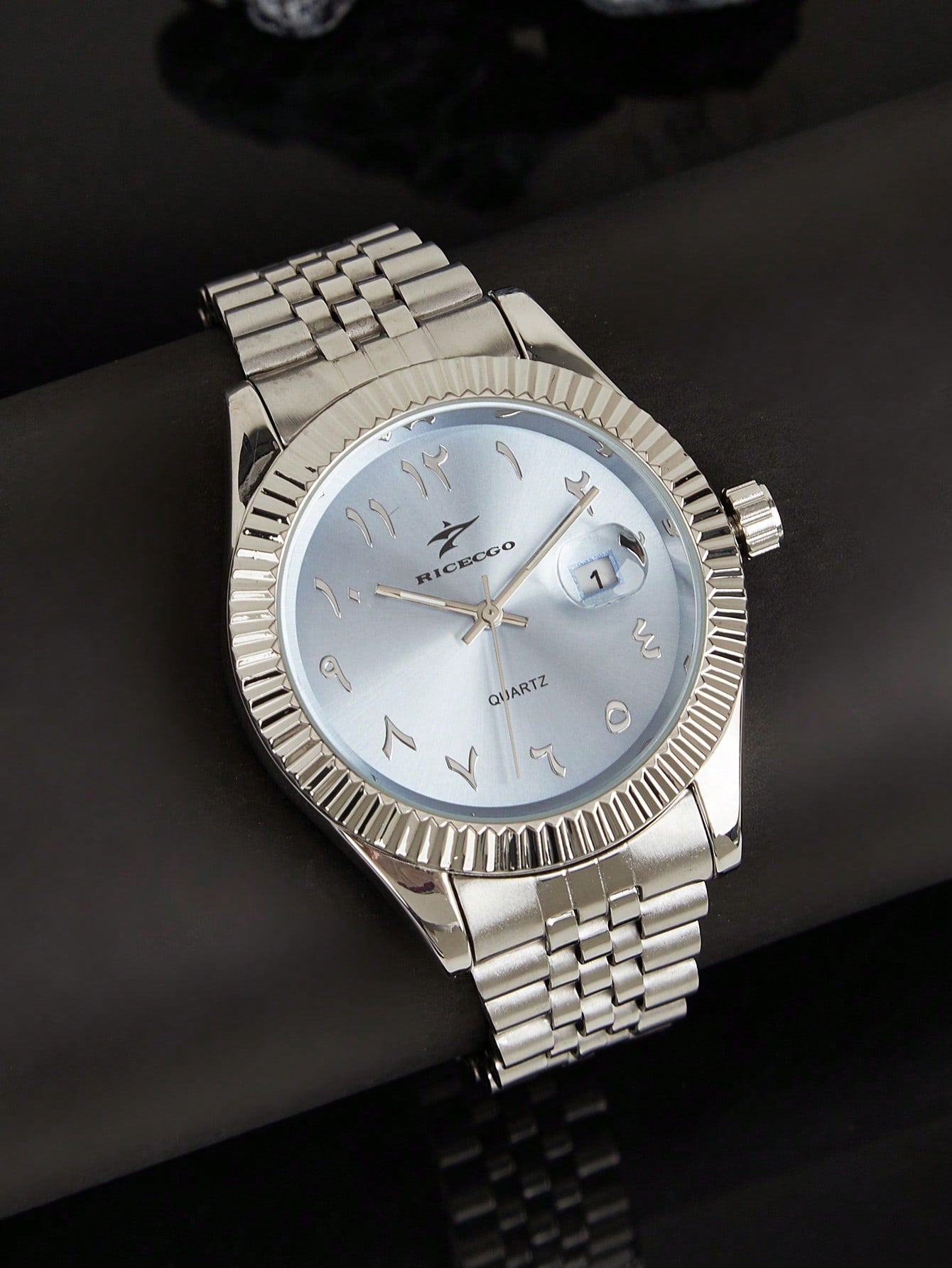 Montre Arabe Azur - Cadran Bleu Classique