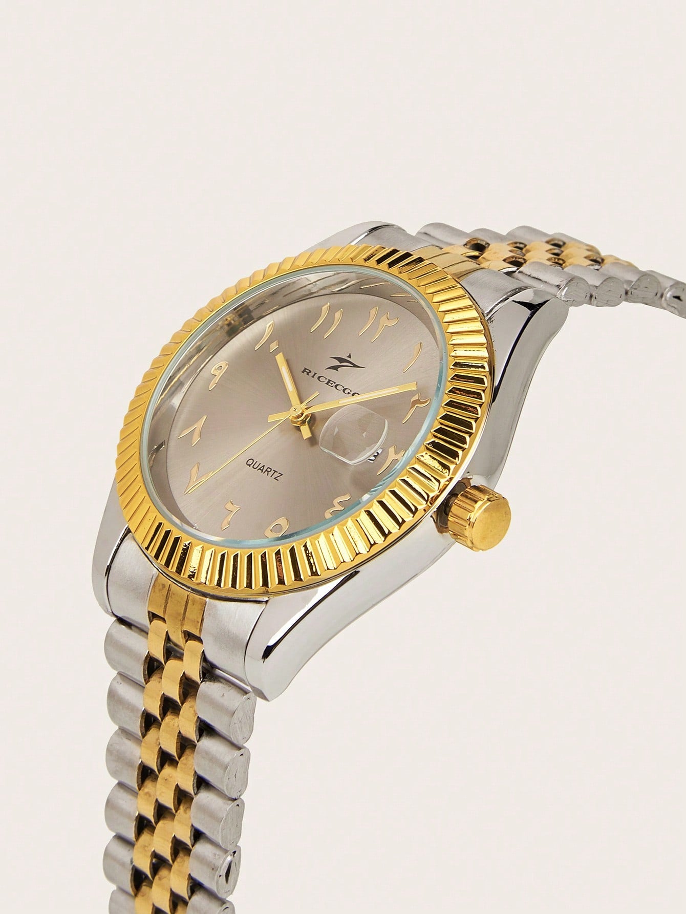 Montre Élégance Arabe - Édition Bracelet Doré