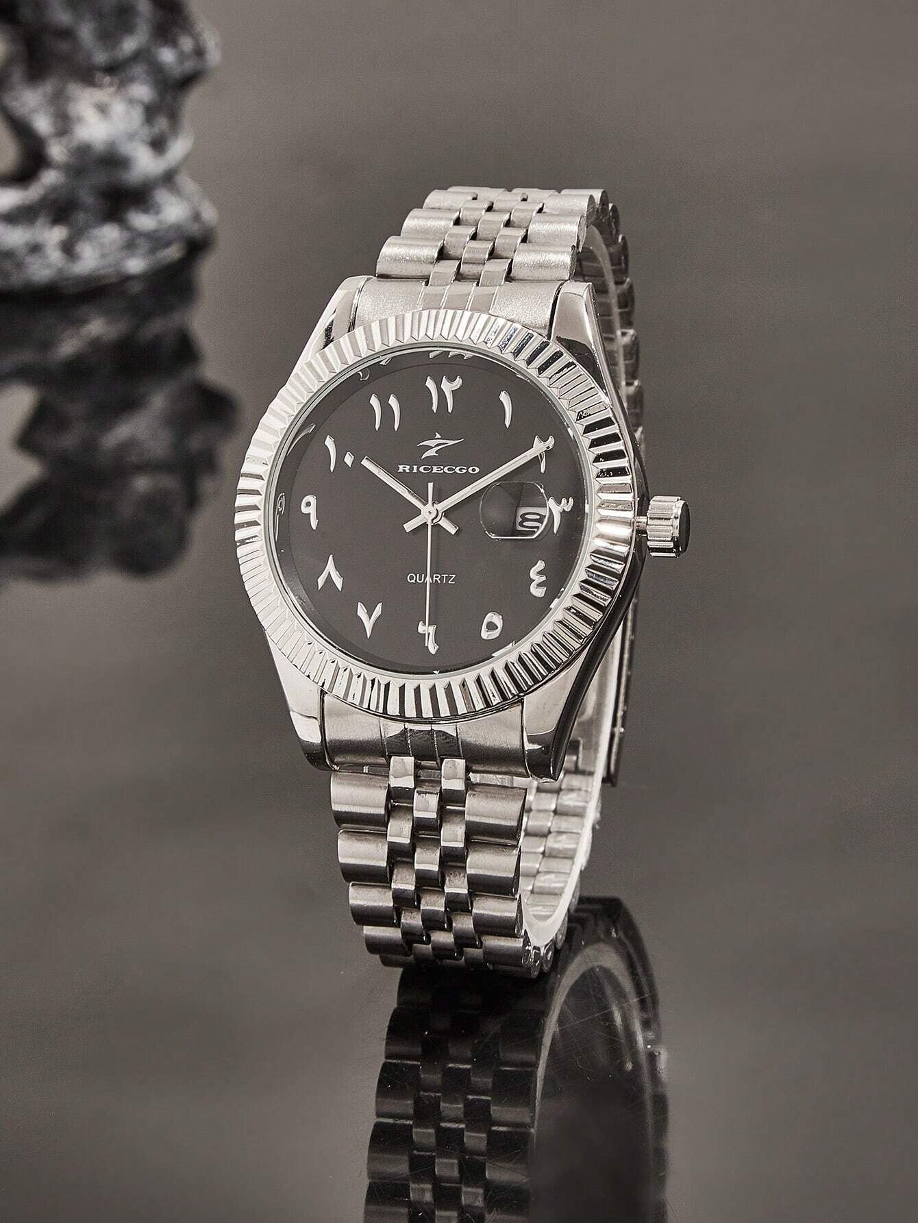 Montre Arabe Noir - Cadran Noir Classique